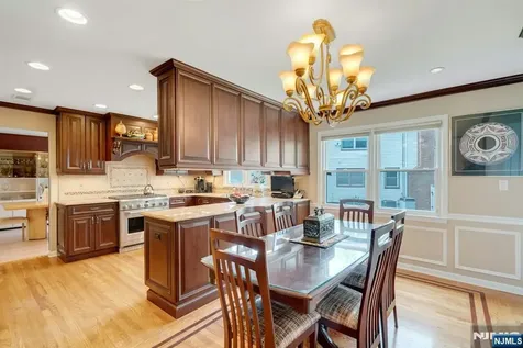 42-09 Cosgrove Court Fair Lawn NJ 07410
