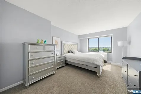 150 Overlook Avenue Hackensack NJ 07601