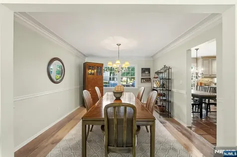 12 Wildwood Drive North Caldwell NJ 07006