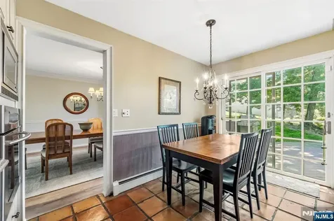 12 Wildwood Drive North Caldwell NJ 07006
