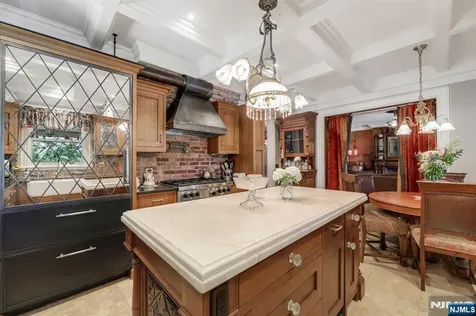 33 Edgemere Avenue Mount Arlington Boro NJ 07856
