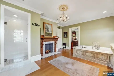 33 Edgemere Avenue Mount Arlington Boro NJ 07856