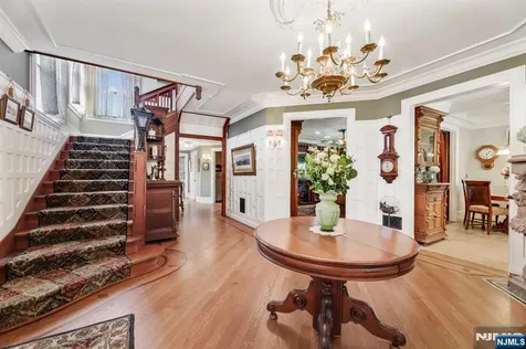 33 Edgemere Avenue Mount Arlington Boro NJ 07856
