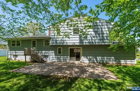 7 Waddington West Orange NJ 07052