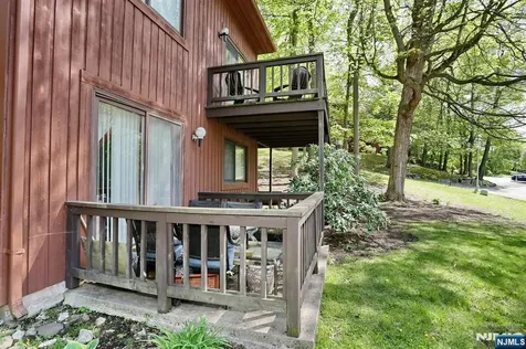 1 Gray Rock Drive Vernon NJ 07462