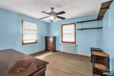 123 Summit Avenue Elmwood Park NJ 07407