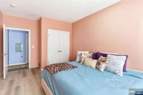 2 Bland Court Bloomfield NJ 07003