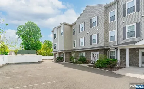 2 Bland Court Bloomfield NJ 07003