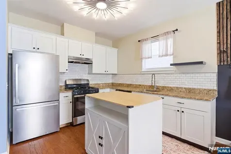 2 Bland Court Bloomfield NJ 07003