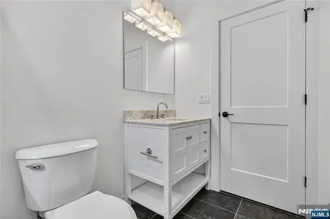 46 Hudson Avenue Edgewater NJ 07020