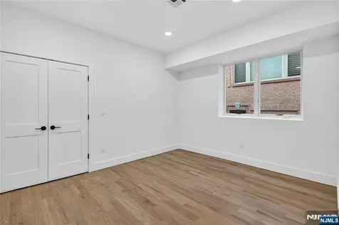 46 Hudson Avenue Edgewater NJ 07020