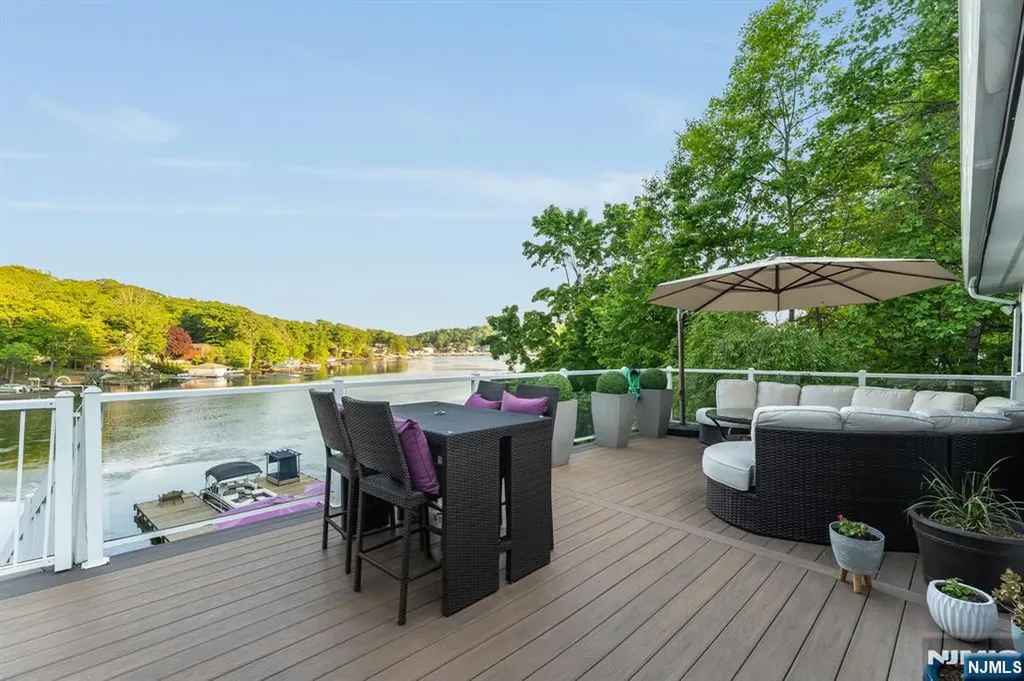 235 Hudson Avenue Hopatcong NJ 07843