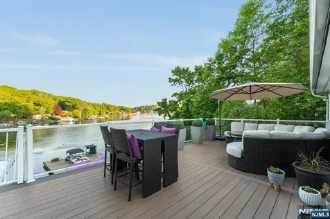 235 Hudson Avenue Hopatcong NJ 07843