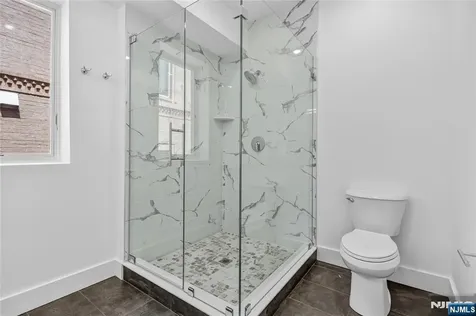 46 Hudson Avenue Edgewater NJ 07020