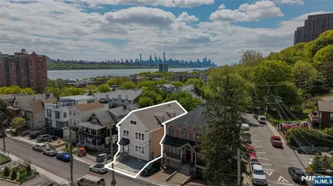 46 Hudson Avenue Edgewater NJ 07020