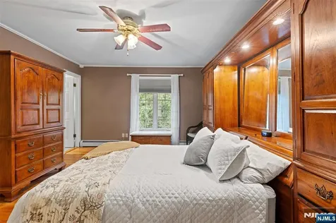 15 Lake Riconda Drive Ringwood NJ 07456