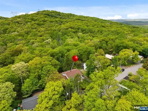 15 Lake Riconda Drive Ringwood NJ 07456