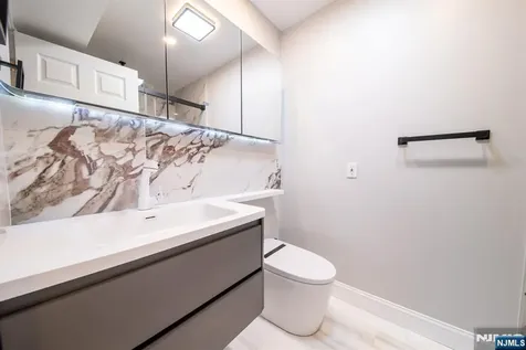 7 Tulip Crescent Little Falls NJ 07424