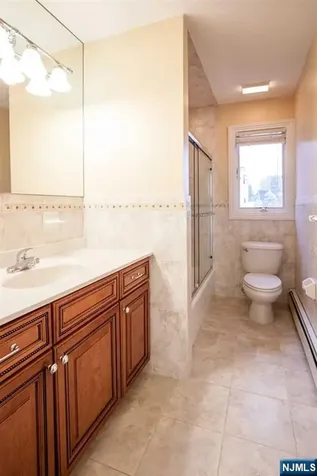 153 Old Palisade Road Fort Lee NJ 07024