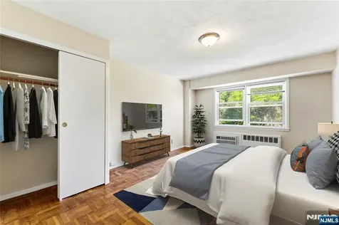 415 Claremont Avenue Montclair NJ 07042