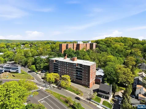 415 Claremont Avenue Montclair NJ 07042