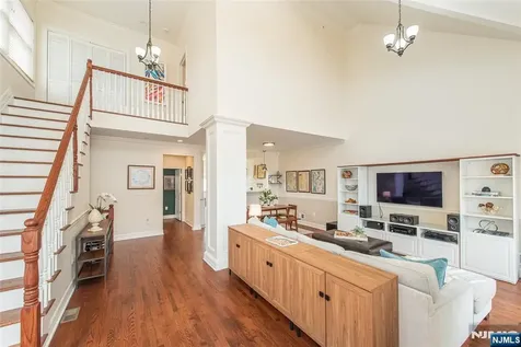 21 Riverbend Court New Providence NJ 07974