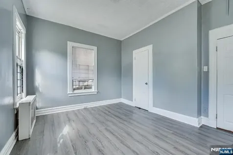 37 Blum Street Newark NJ 07103