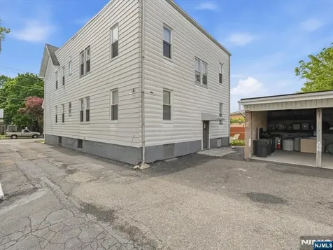 265 N 17th Street Bloomfield NJ 07003