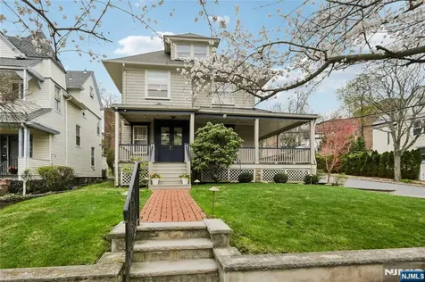 36 S Willow Street Montclair NJ 07042