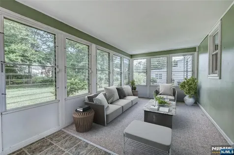 9 Park Drive Livingston NJ 07039