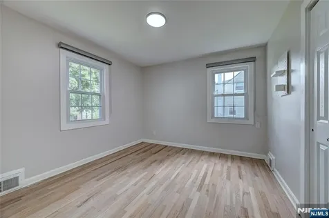 9 Park Drive Livingston NJ 07039