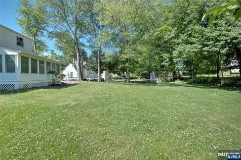 9 Park Drive Livingston NJ 07039
