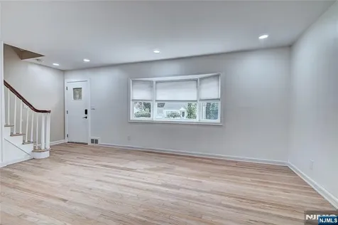 9 Park Drive Livingston NJ 07039