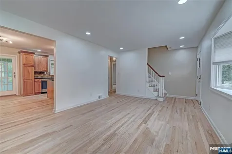 9 Park Drive Livingston NJ 07039