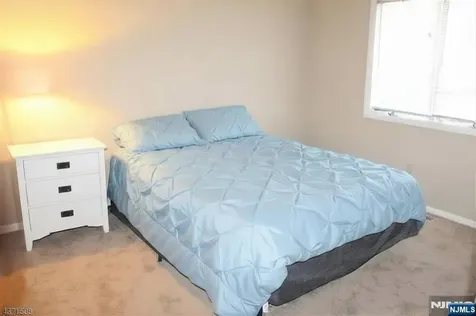 8 Leary Avenue Bloomingdale NJ 07403