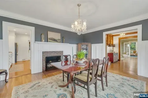 37 Afterglow Avenue Verona NJ 07044