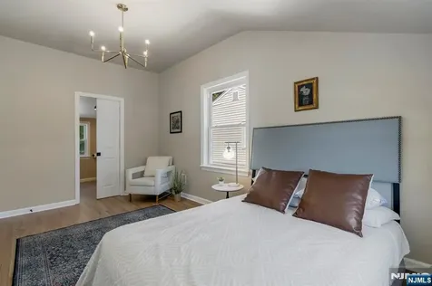 20 W Saddle River Road Waldwick NJ 07463