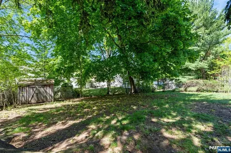 20 W Saddle River Road Waldwick NJ 07463
