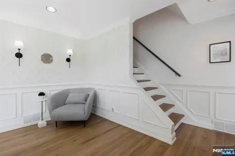20 W Saddle River Road Waldwick NJ 07463