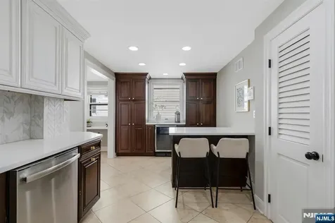 20 W Saddle River Road Waldwick NJ 07463