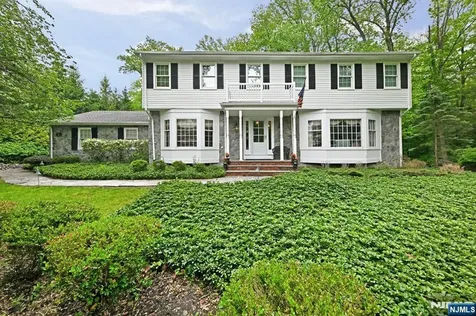 16 Knollwood Road Upper Saddle River NJ 07458