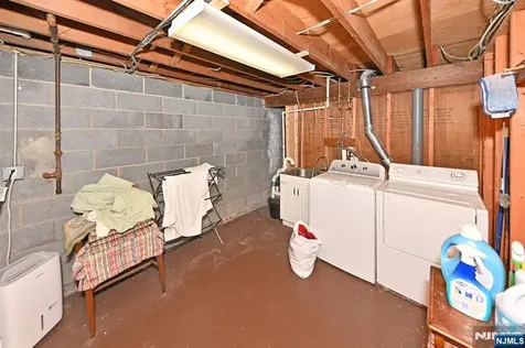 16 Knollwood Road Upper Saddle River NJ 07458