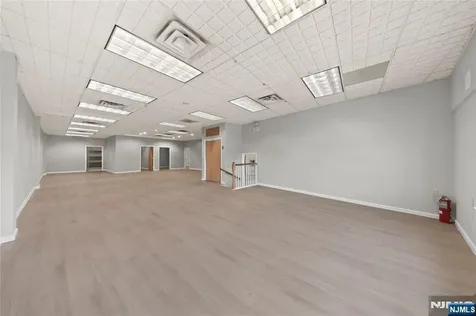 189 Greenwood Avenue Midland Park NJ 07432