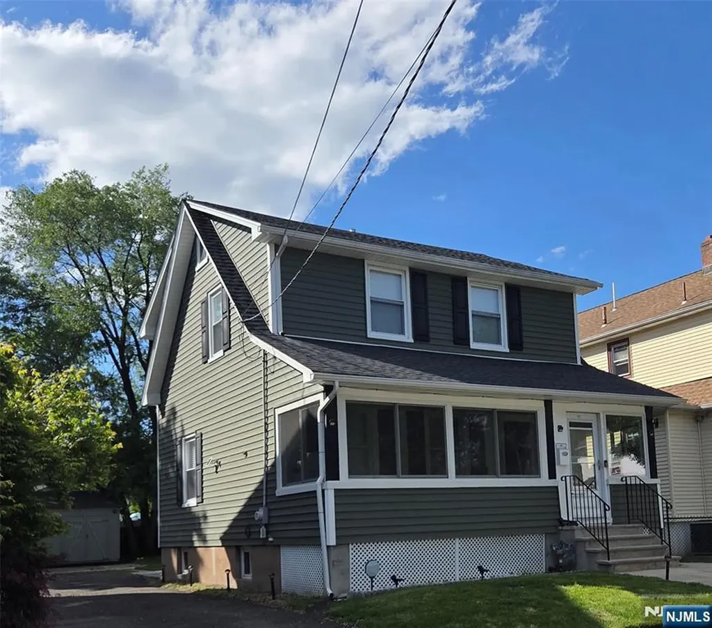 272 Madison Avenue Clifton NJ 07011