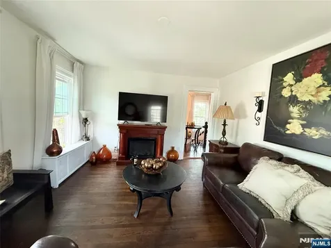 76 Elm Street Westwood NJ 07675