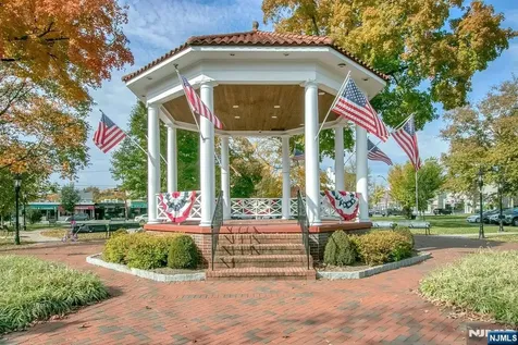 76 Elm Street Westwood NJ 07675