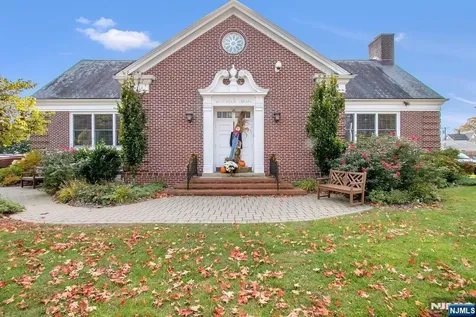 76 Elm Street Westwood NJ 07675
