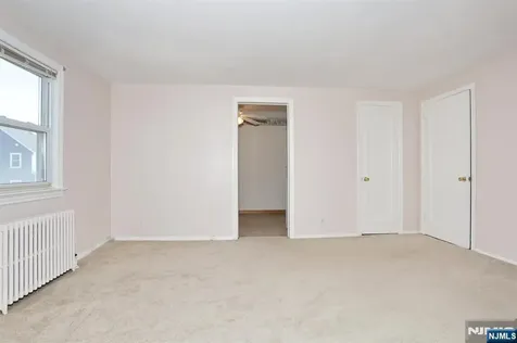 110 Canterbury Avenue North Arlington NJ 07031