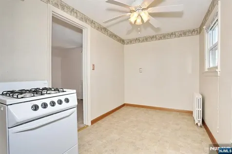 110 Canterbury Avenue North Arlington NJ 07031