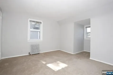 110 Canterbury Avenue North Arlington NJ 07031
